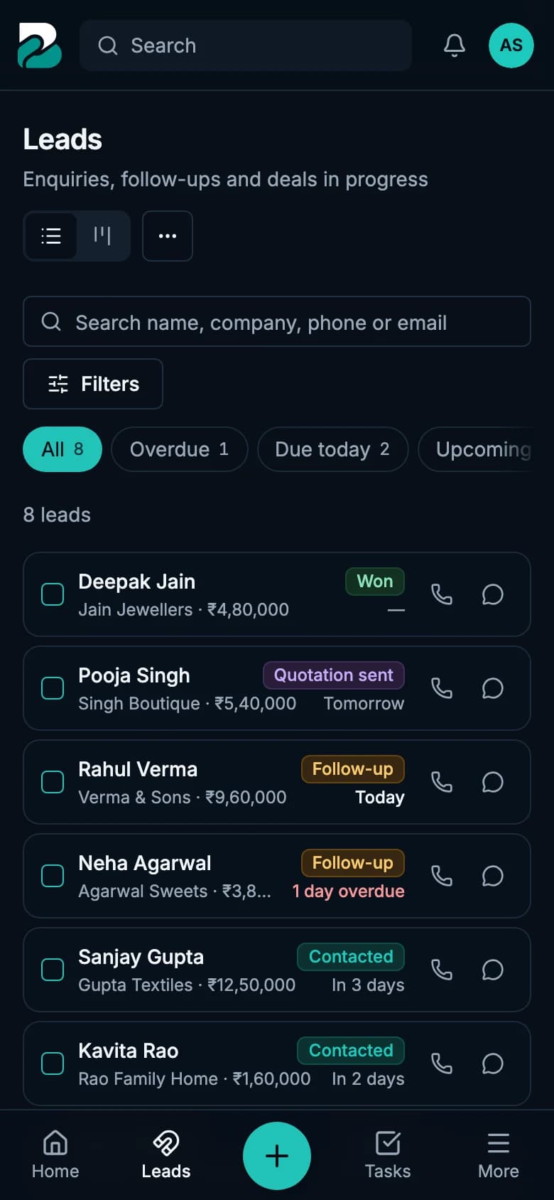 The leads list on a phone with call and WhatsApp buttons
